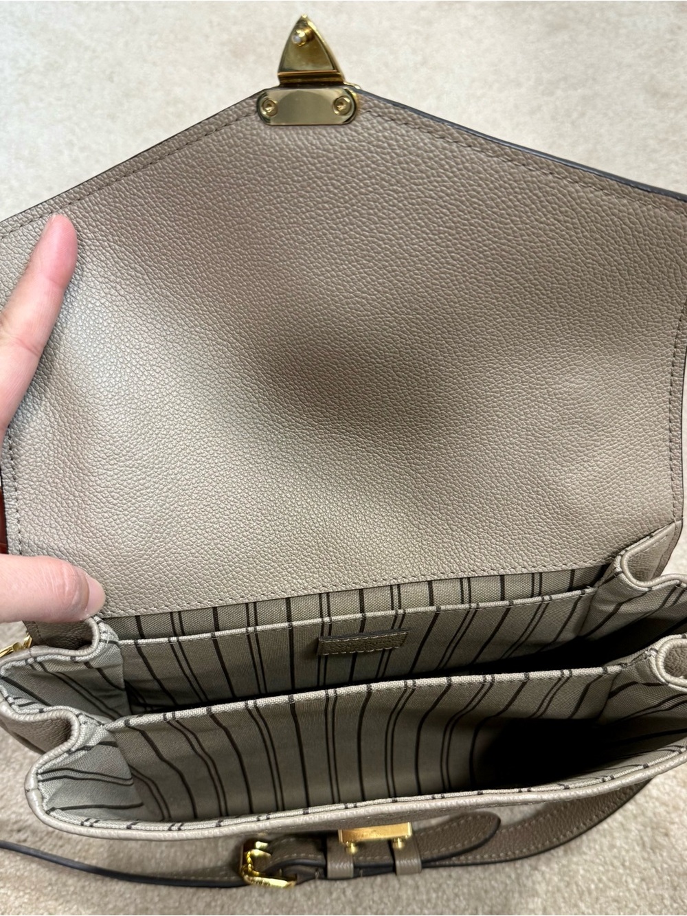 Louis Vuitton Taupe/Gray Monogram Pochette Metis Crossbody with Gold Hardware - Picture 4 of 8